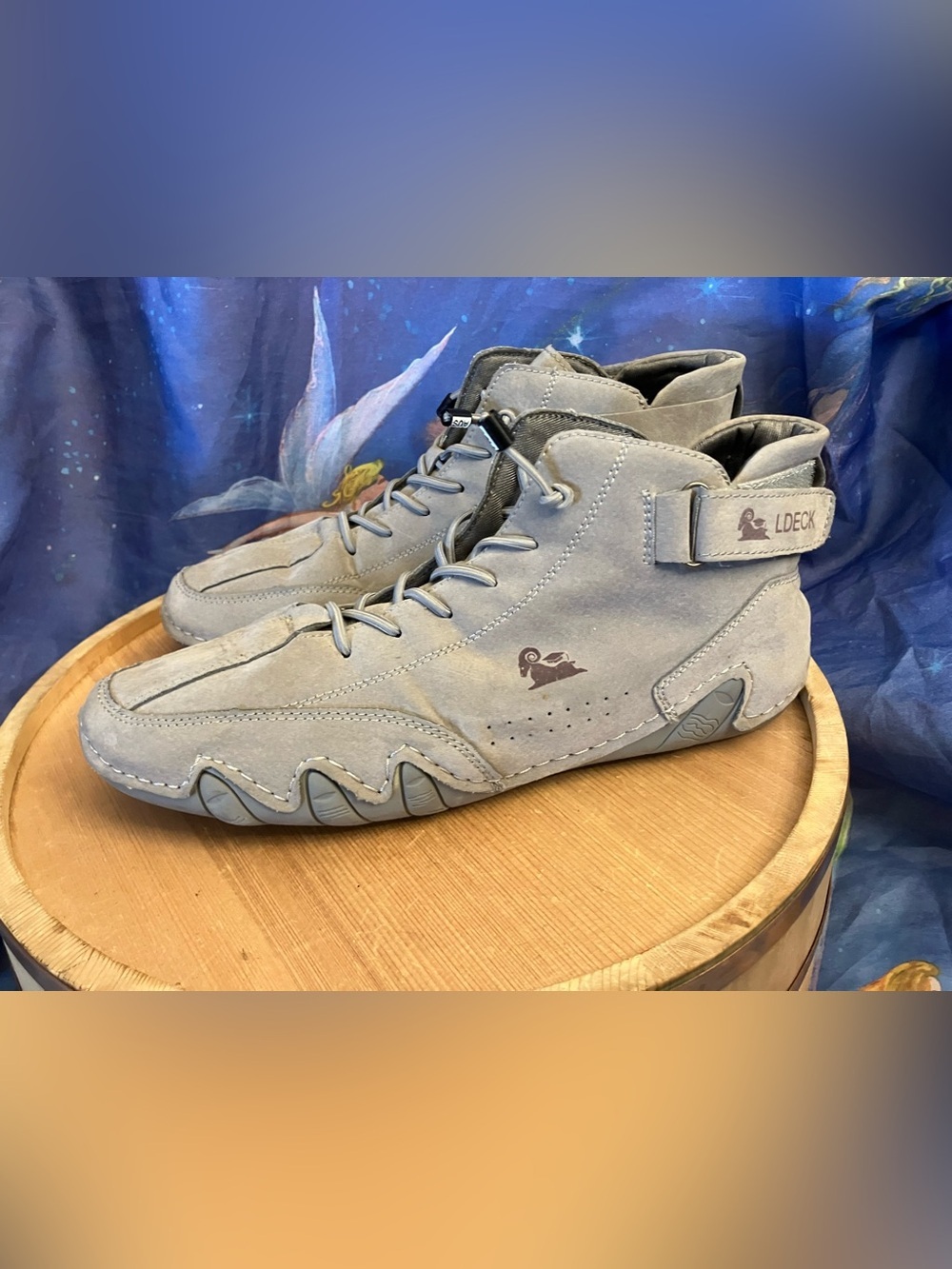 LDeck Explorer Suede Walk/Hike Shoes EU 41/ Men’s 8/ Women’s 9.5-10